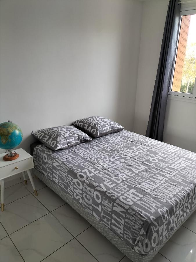 Jolie Appartement Proche Tramway Venissieux Ngoại thất bức ảnh