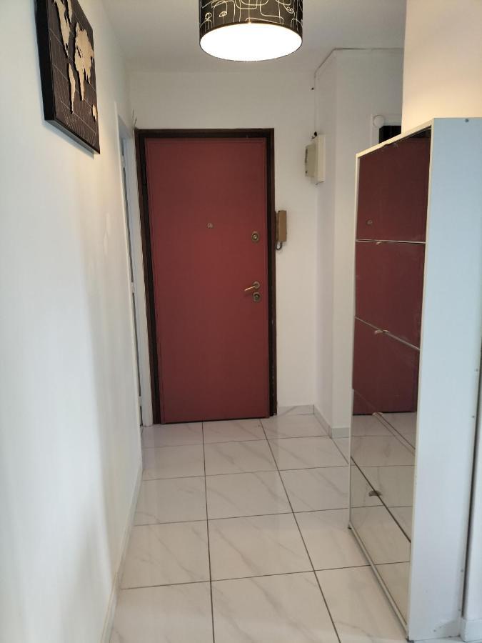 Jolie Appartement Proche Tramway Venissieux Ngoại thất bức ảnh